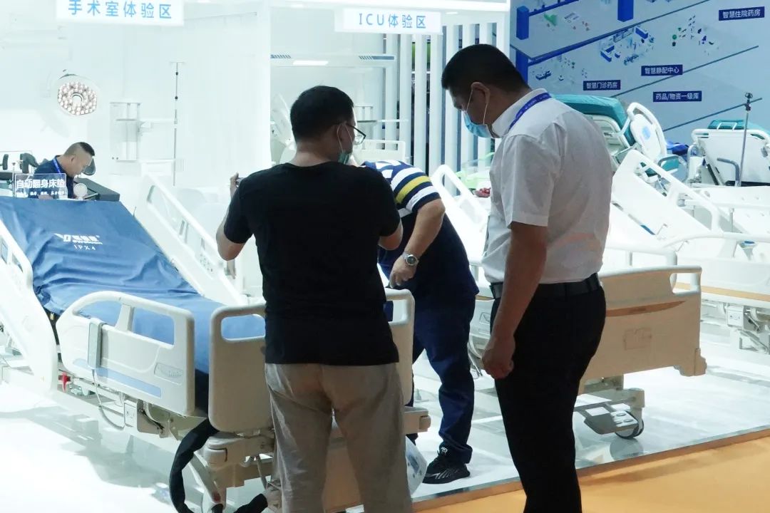 顺发娱乐医疗,小护士医疗设备